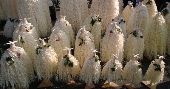 Чичилаки - традиционное новогоднее грузинское украшение