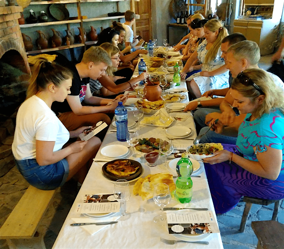 винный тур Кутаиси + кулинарный мастер-класс грузинской кухни в Кутаиси